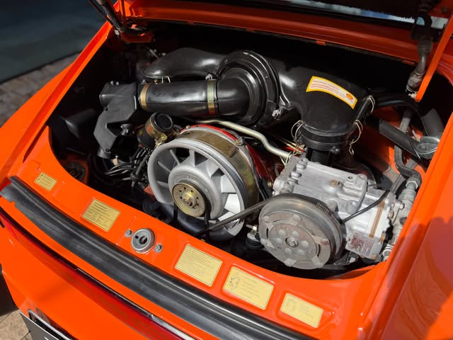 PORSCHE 911 CARRERA - Imagem 18