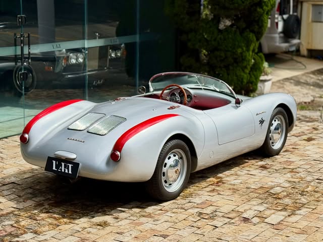PORSCHE 550 SPYDER CHAMONIX - Imagem 1
