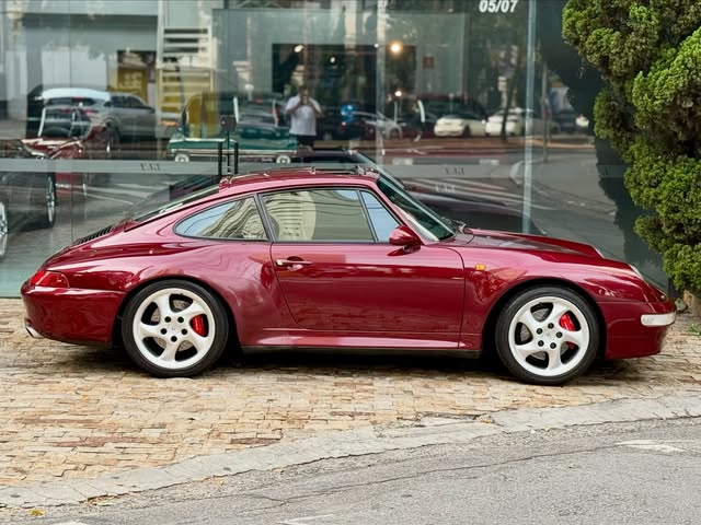 PORSCHE 911 CARRERA 4S - Imagem 2