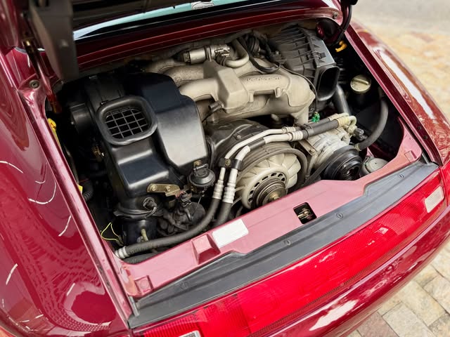 PORSCHE 911 CARRERA 4S - Imagem 19