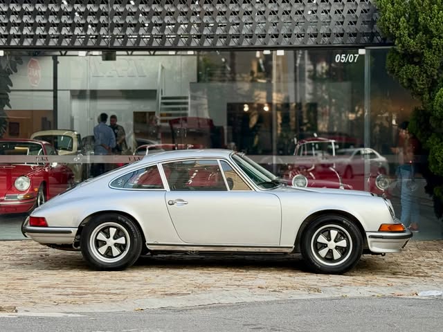 PORSCHE 911 E - Imagem 2