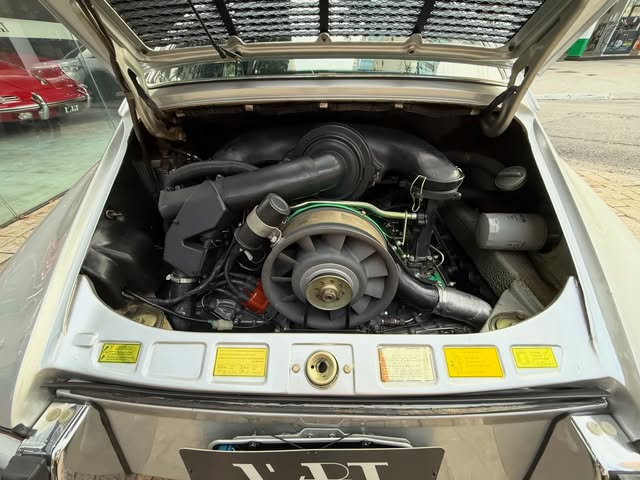 PORSCHE 911 E - Imagem 18