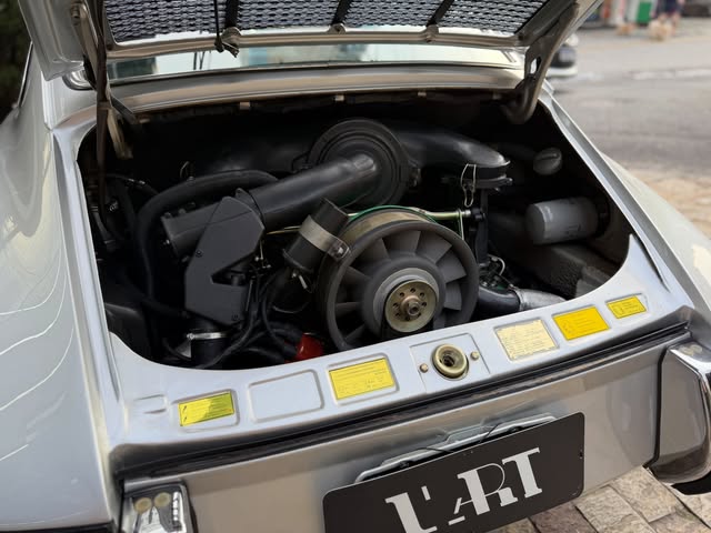 PORSCHE 911 E - Imagem 19