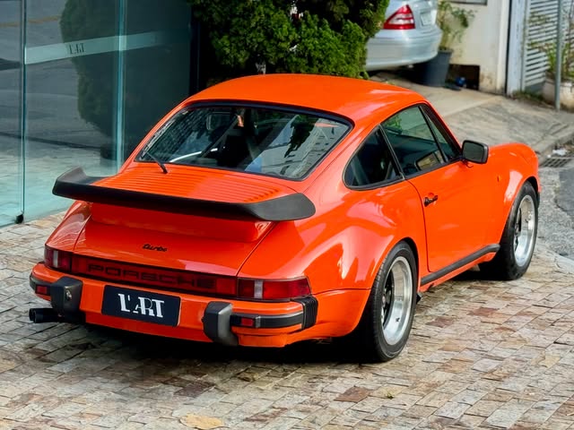 PORSCHE 930 - Imagem 1