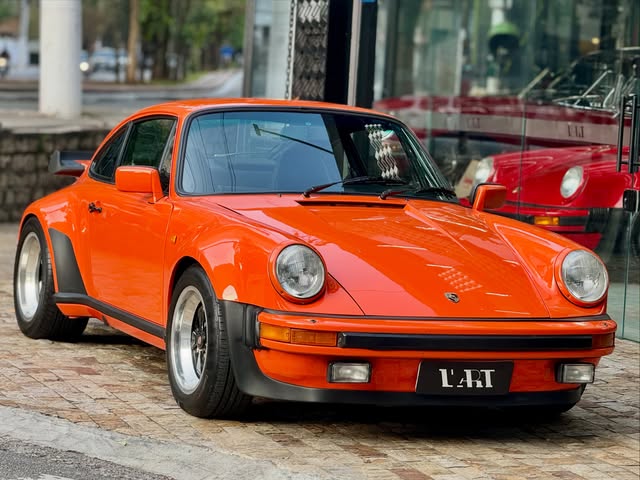 PORSCHE 930 - Imagem 3