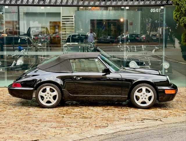 PORSCHE 911 CARRERA 4 CABRIOLET - Imagem 7