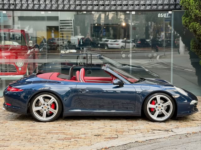 PORSCHE 911 CARRERA CABRIOLET - Imagem 2