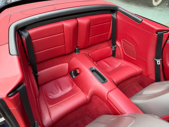 PORSCHE 911 CARRERA CABRIOLET - Imagem 16