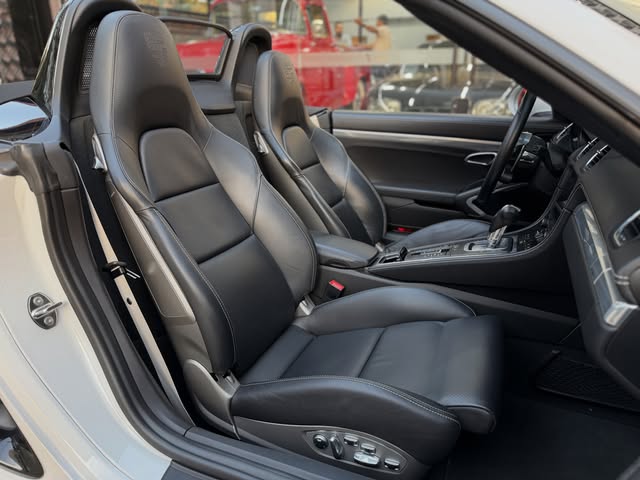 PORSCHE 718 BOXSTER - Imagem 12