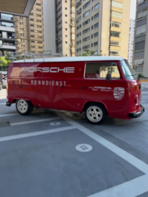VOLKSWAGEN KOMBI - Imagem 3