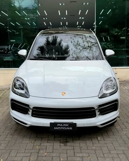 PORSCHE CAYENNE COUPÉ - Imagem 3