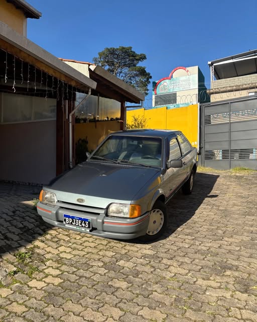 FORD ESCORT HOBBY - Imagem 13