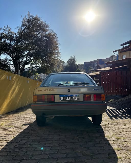 FORD ESCORT HOBBY - Imagem 14