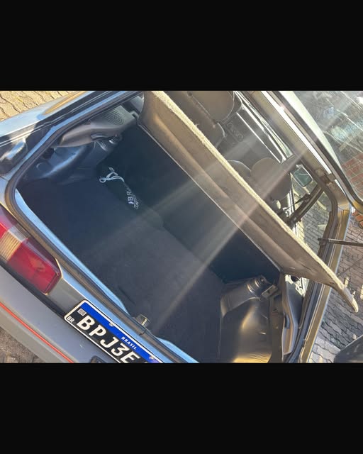 FORD ESCORT HOBBY - Imagem 18