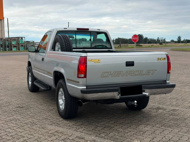 CHEVROLET SILVERADO - Imagem 5