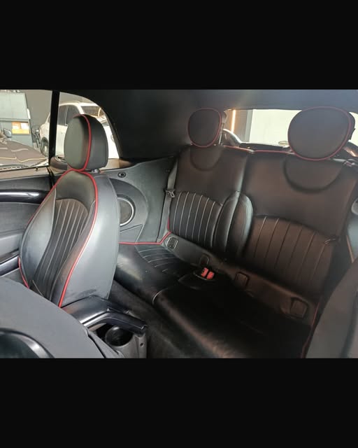 MINI COOPER JCW CABRIO - Imagem 5