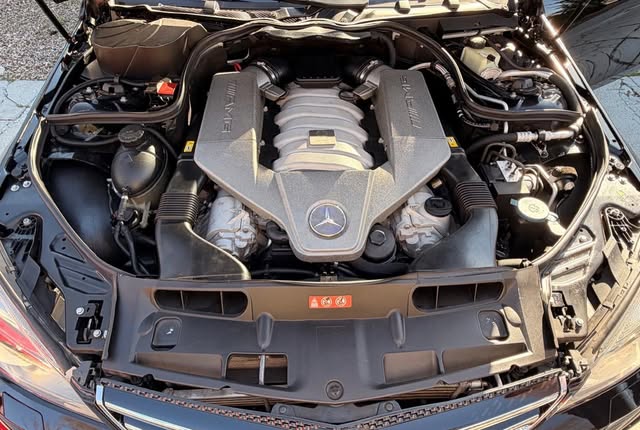 MERCEDES-BENZ C 63 AMG AMG - Imagem 13