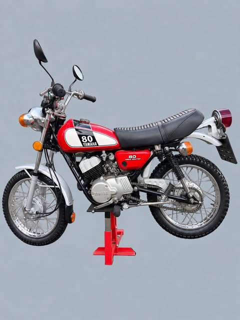 YAMAHA GT 80 - Imagem 2