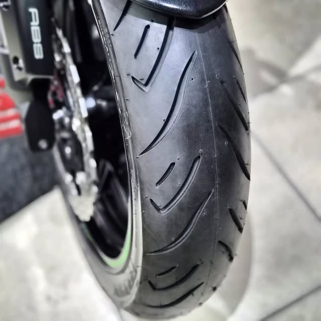 KAWASAKI VERSYS TOURER - Imagem 9