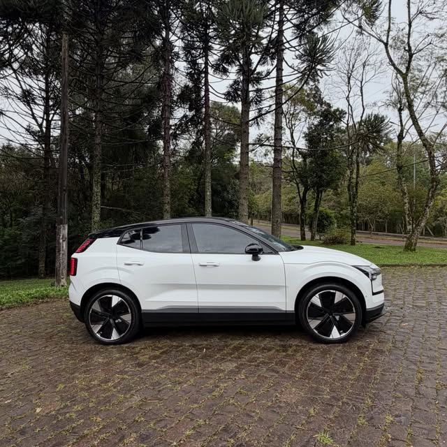 VOLVO EX30 E60 ULTRA ELÉTRICO - Imagem 7