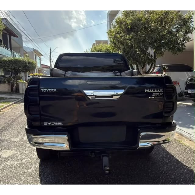 TOYOTA HILUX SRX - Imagem 6