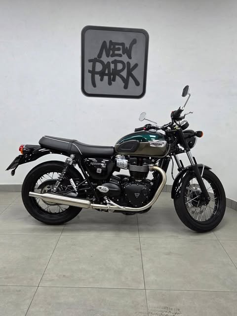 TRIUMPH BONNEVILLE T-100 - Imagem 2