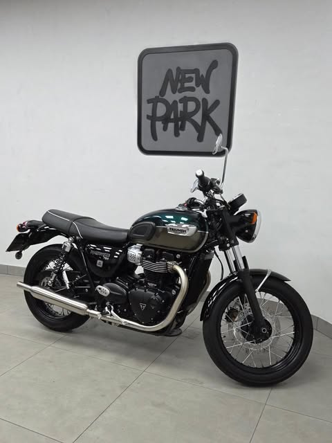 TRIUMPH BONNEVILLE T-100 - Imagem 3
