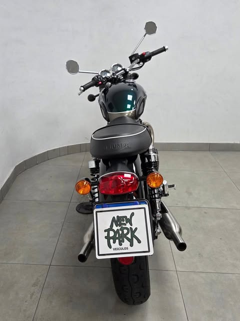TRIUMPH BONNEVILLE T-100 - Imagem 7