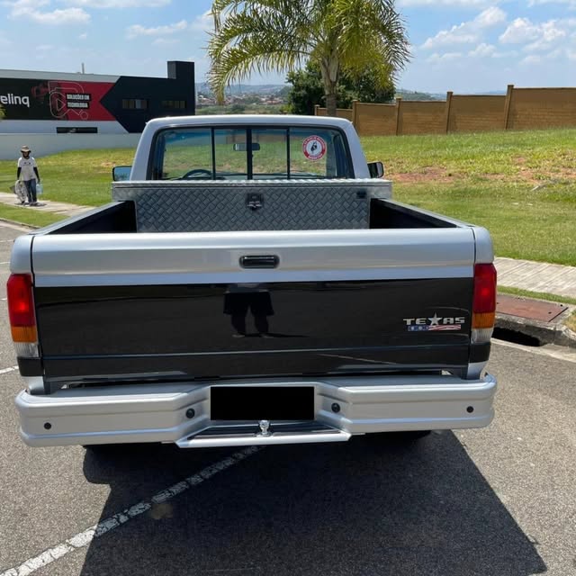 FORD F-1000 XL - Imagem 5