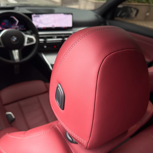 BMW 320I M SPORT - Imagem 16