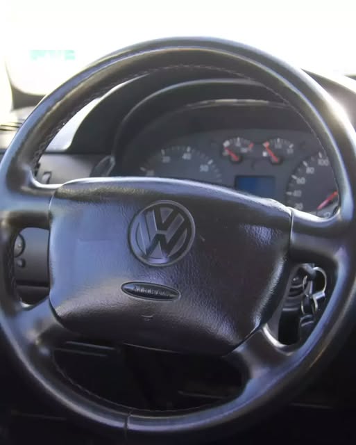 VOLKSWAGEN PARATI GTI 16V - Imagem 13