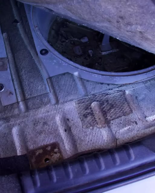 VOLKSWAGEN PARATI GTI 16V - Imagem 15
