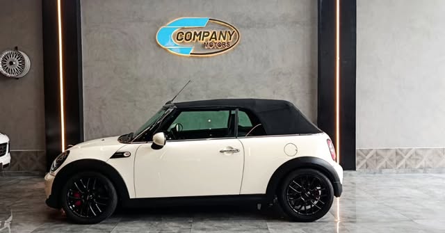 MINI COOPER JCW CABRIO - Imagem 7