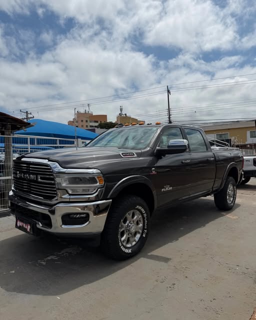RAM 2500 LARAMIE - Imagem 1