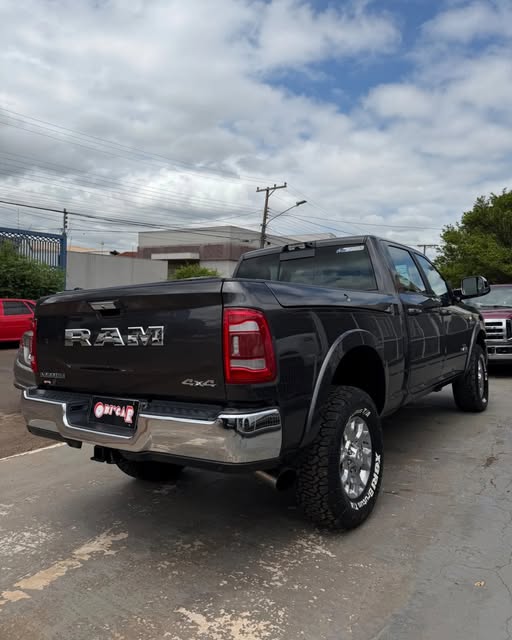 RAM 2500 LARAMIE - Imagem 3