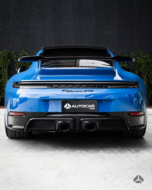 PORSCHE 911 GTS - Imagem 4