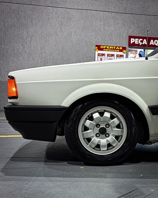 VOLKSWAGEN VOYAGE GL - Imagem 8