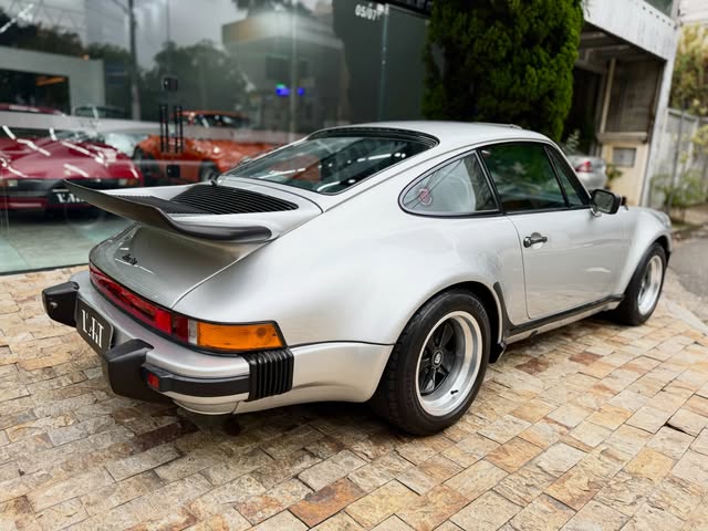 PORSCHE 930 - Imagem 7