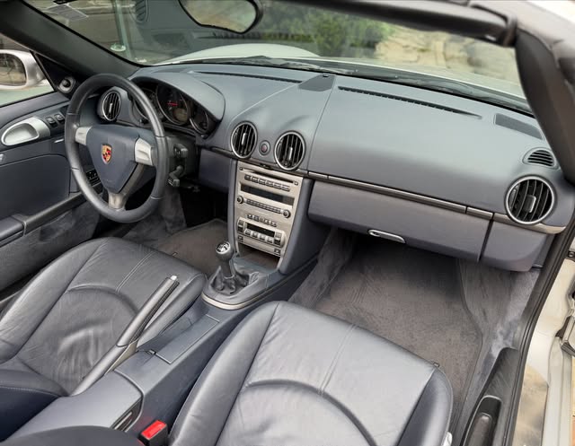 PORSCHE BOXSTER - Imagem 17