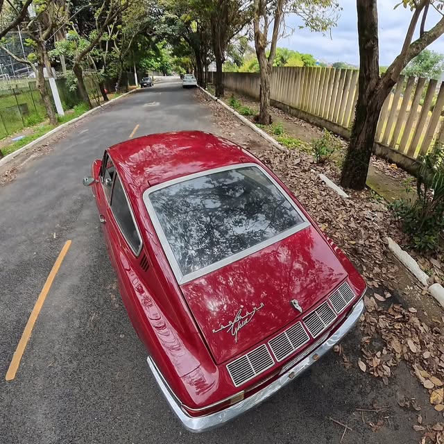VOLKSWAGEN KARMANN-GHIA - Imagem 5