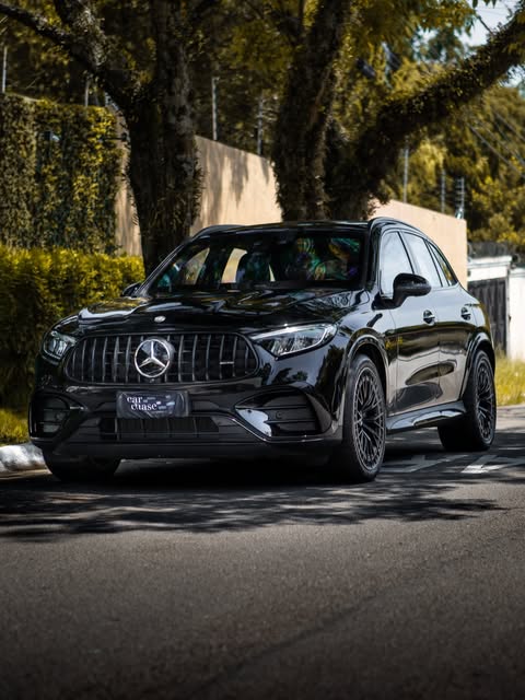 MERCEDES-BENZ GLC AMG 43 4MATIC - Imagem 1
