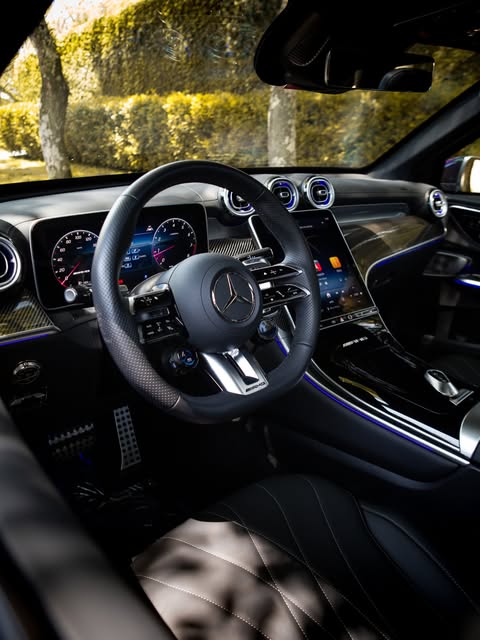 MERCEDES-BENZ GLC AMG 43 4MATIC - Imagem 11