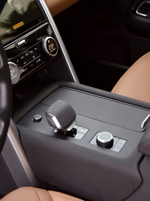 LAND ROVER DISCOVERY D350 METROPOLITAN EDITION - Imagem 7
