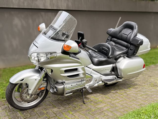HONDA GOLD WING - Imagem 2