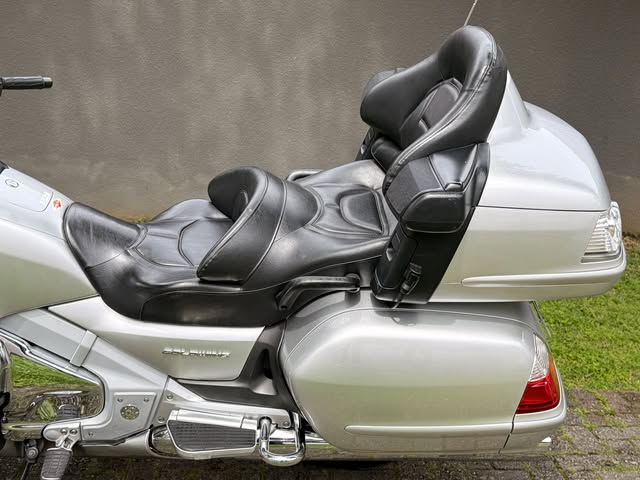 HONDA GOLD WING - Imagem 5
