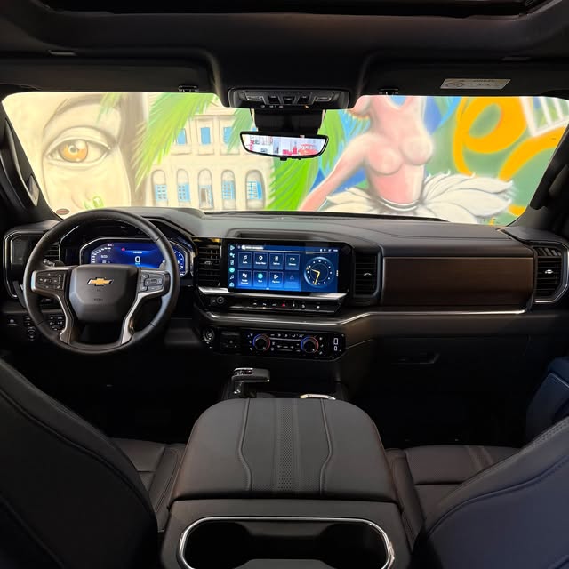 CHEVROLET SILVERADO HIGH COUNTRY - Imagem 9