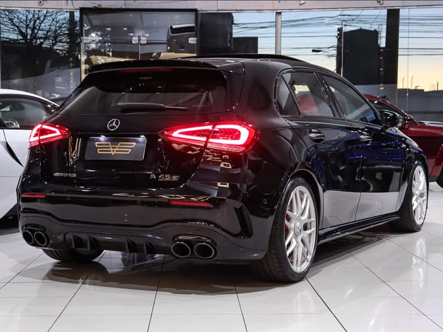 MERCEDES-BENZ A 45 AMG AMG - Imagem 3