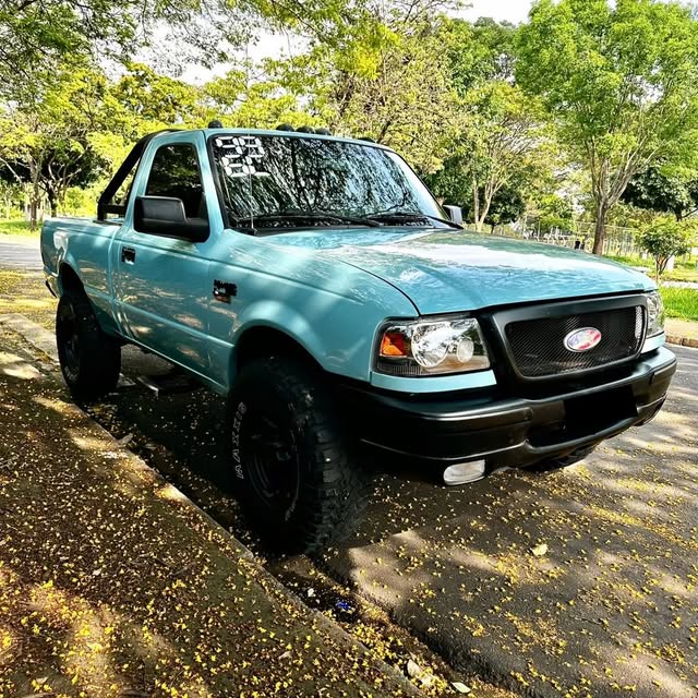 FORD RANGER XLT - Imagem 4