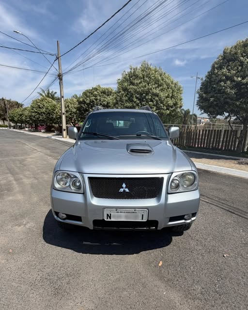 MITSUBISHI PAJERO SPORT HPE - Imagem 2