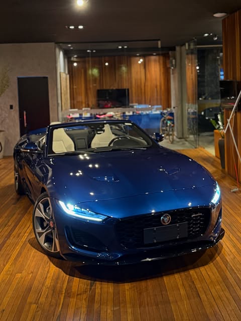 JAGUAR F-TYPE P300 R-DYNAMIC CABRIO - Imagem 1